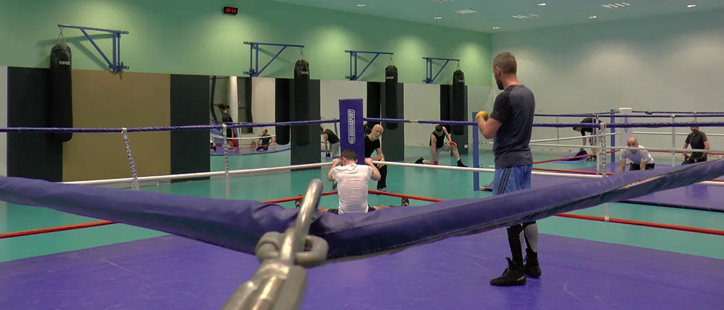 Salle de boxe de Lacretelle avec ses rings